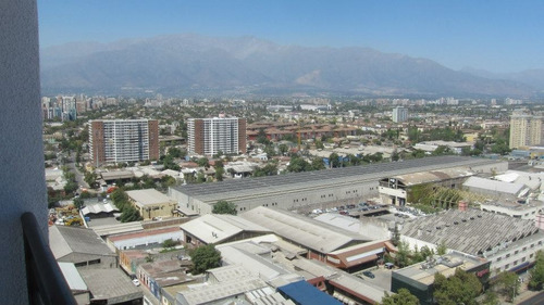 Venta Departamento 1d/1b A Pasos De Metro Irarrázaval