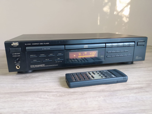 Compactera Jvc Xl-v252 - Control Remoto - Lee Copias Y Origi Negro (Usado)