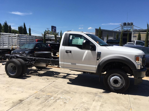 Imagen 3 de 10 de F-550 Ktp Xl 7.3l Gas At A/a 2022