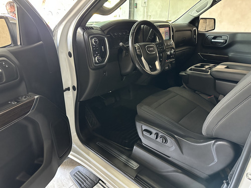 GMC Sierra 5.4 Cabina Regular Sle 4x4 At