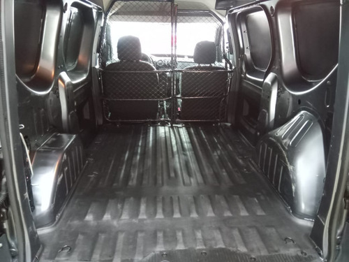 Imagen 10 de 25 de Renault Kangoo Emotion 2022