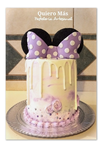 Imagen 4 de 9 de Torta Alta Dripcake Decorada Y Personalizada 1,5kilos