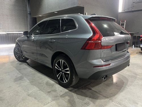 Volvo XC60 2.0 T5 Momentum Drive-e 5p