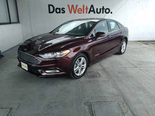 Imagen 4 de 15 de Ford Fusion Se Lux 2.5l Cvt 188hp 4cil Aa Ee Vp Qc Ba A 2018