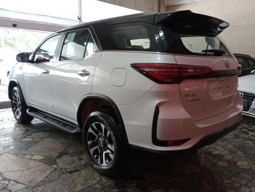 Toyota SW4 2.8 Diamond 7L 4X4 Tdi Aut. 5-P