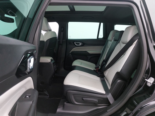 Jeep Commander 1.3 T270 TURBO FLEX OVERLAND AT6