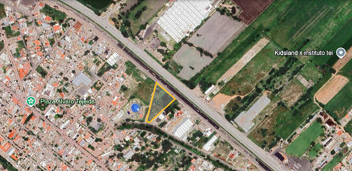 Terreno A Pie De Carretera 57, A La Altura De Pedro Escobedo