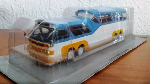 Autobus Sultana Super Panoramico Escala 1/72 Marca Ixo