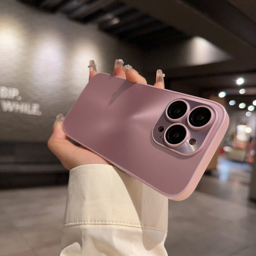Funda Para iPhone Textura Metálica Con Proteccion De Camara