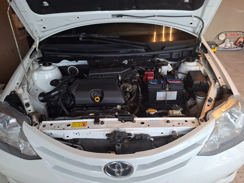 Toyota Etios 1.5 Xls