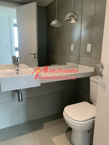 Imagen 8 de 12 de Venta De Apartamento De Dos Dormitorios En Punta Del Este