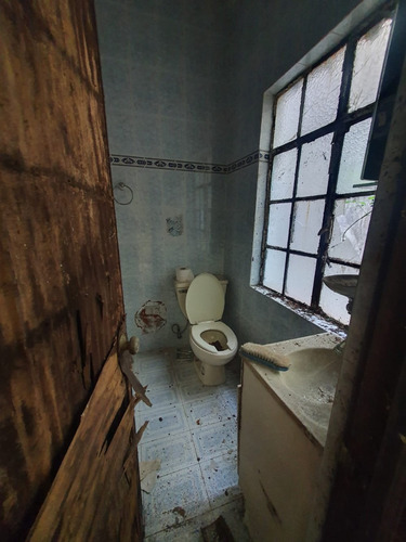 Imagen 3 de 11 de Casa Sola En Remodelación