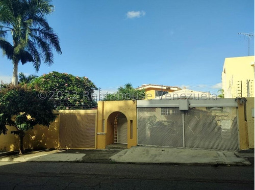 Casa En Venta En Altamira   Cód  23-2259  Adp     