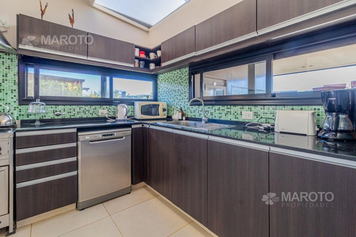 Imagen 11 de 30 de Casa En Venta En Barrio El Canton Islas - Maroto Propiedades
