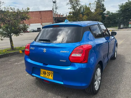 Suzuki Swift 1.2 Hybrid