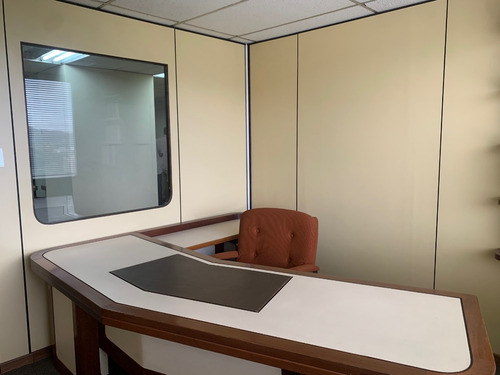 Ym Comoda Oficina De 260 M2 En Santa Paula