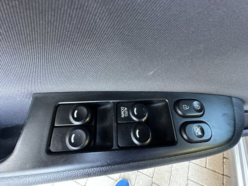 Hyundai HB20S HB20S 1.6 COMFORT PLUS 16V FLEX 4P AUTOMÁTICO