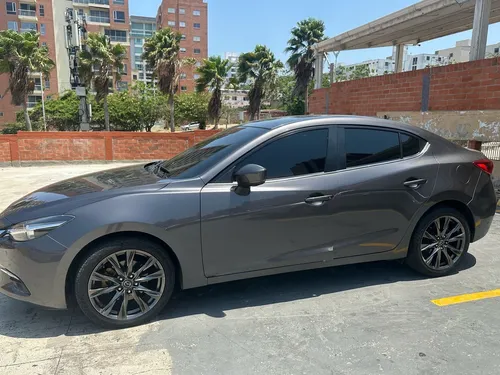 Mazda 3 2.0 Touring At