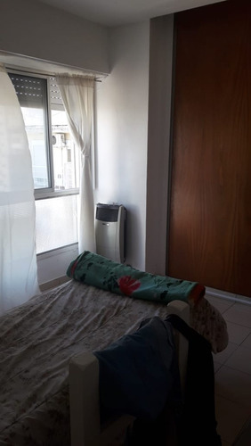 Imagen 3 de 5 de Departamento De Un Dormitorio En Venta - La Plata