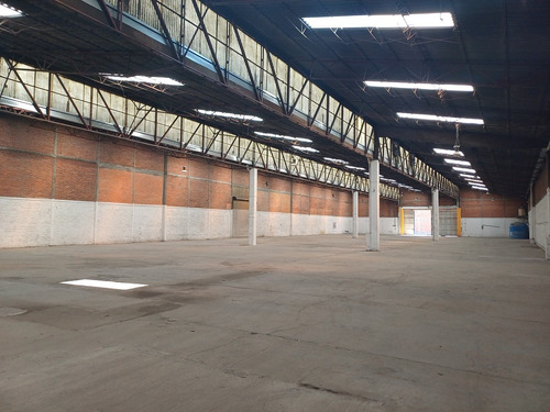 Bodega En Renta Vallejo. Remodelada. 8,225 M2. Andenes, Condominio.