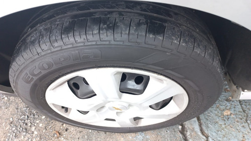 Imagem 10 de 15 de Chevrolet Montana Ls