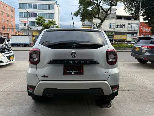 Renault Duster 1.3 Intense Cvt