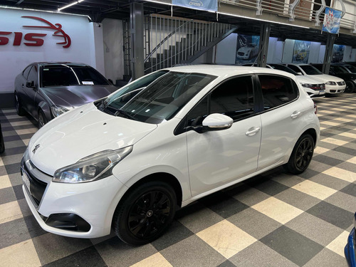 Peugeot 208 1.5 Active