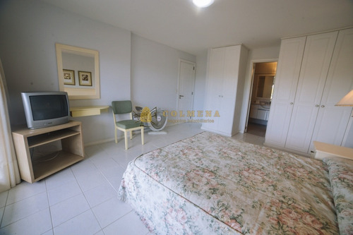 Apartamento En Venta Punta Del Este Dos Dormitorios En Playa Mansa- Ref: 3217