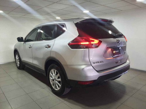 Imagen 6 de 11 de Nissan X Trail 2018 5p Sense 2 L4/2.5 Aut