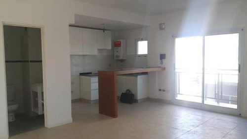 Imagen 6 de 22 de San Fernando - Departamento 3 Ambientes Con Cochera En Venta