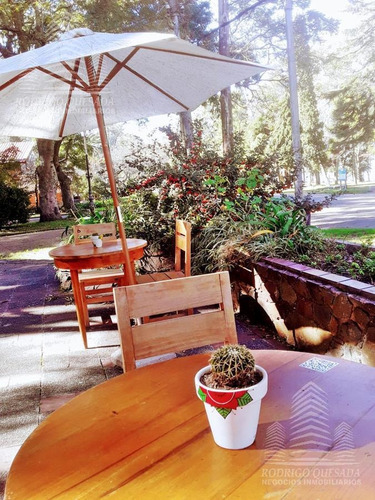Espectacular Hosteria Con Restaurante En Colonia -uruguay-balneario Santa Ana!!