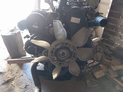 Motor Completo Hilux 2.5 2kd 2015 (seminuevo)