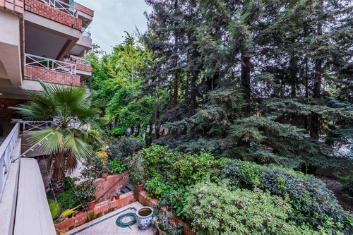 Depto En Venta De 3 Dorm + 2 Serv. Las Condes