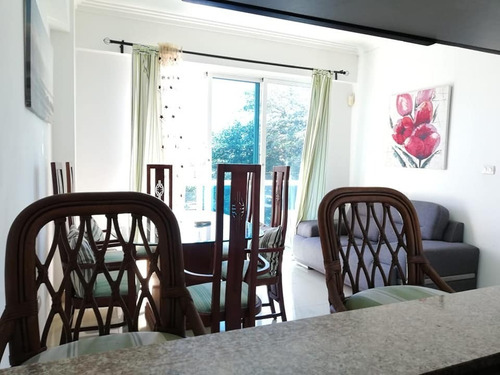 Imagen 7 de 9 de Apartamento En Alquiler Amueblado En Gascue
