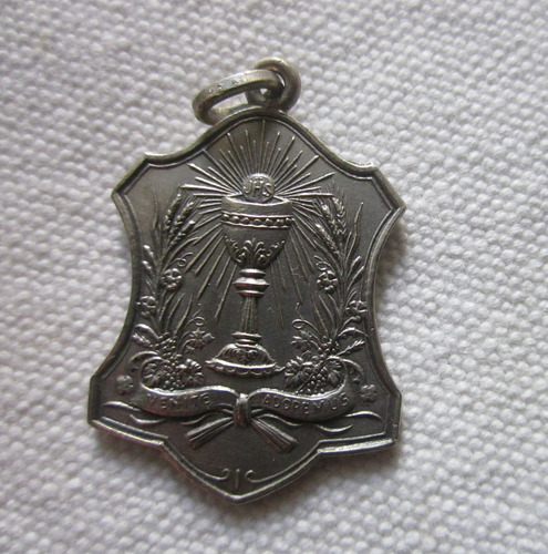 Medalla Antigua Religiosa Con Imagen De Caliz