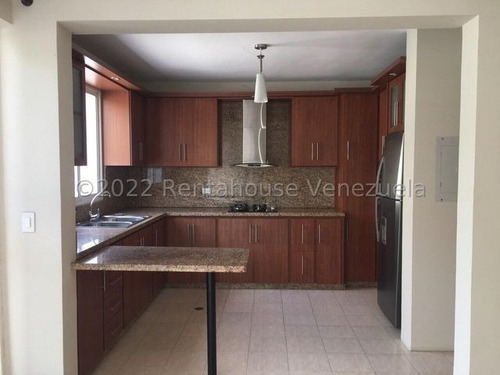 Imagen 18 de 30 de Casa En Alquiler Ciudad Roca, Barquisimeto , Zona Este, Amoblada, Tanque Subterraneo , Planta Electrica. Contacto 0424-5620928 Flex 22-25424 Z19
