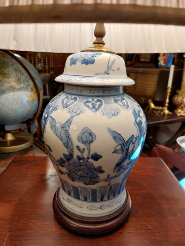 Lamparas De Porcelana China Blanco Y Azul Vintage (Usado)