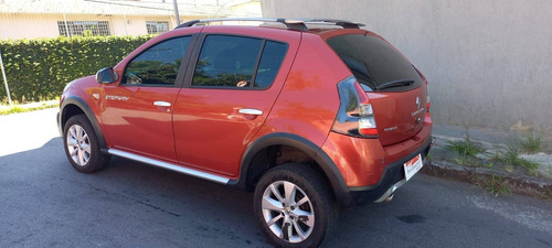 Imagem 4 de 10 de Renault Sandero 1.6 Stepway 16v Flex 4p Automático