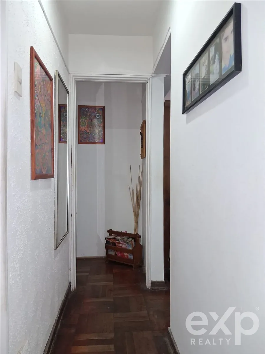 Imagen 5 de 22 de Departamento Amplio En Venta De 5 Dorm. En Santiago