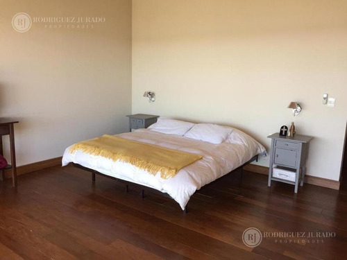 Imagen 16 de 21 de Espectacular Casa A Laguna En Santa Clara - Villanueva - Tigre - Alquiler 22 Dias De Febrero