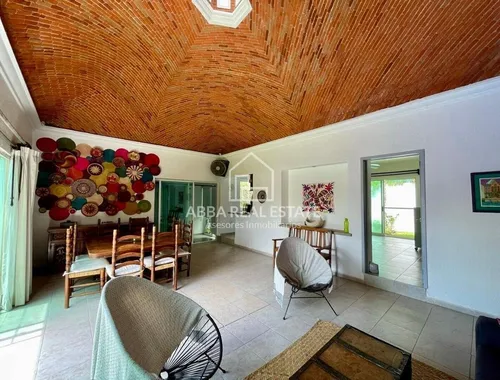 Casa En Renta, Fracc. Lomas De Cocoyoc