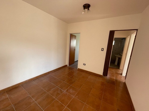 Imagen 4 de 11 de Venta - 3 Ambientes En Barrio La Coca Cola Con Escritura!