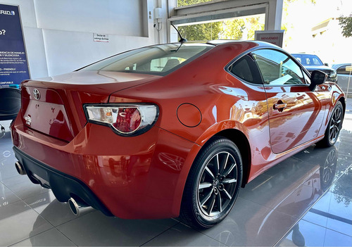 Imagen 6 de 20 de Toyota 86 2014 2.0 Ft Mt