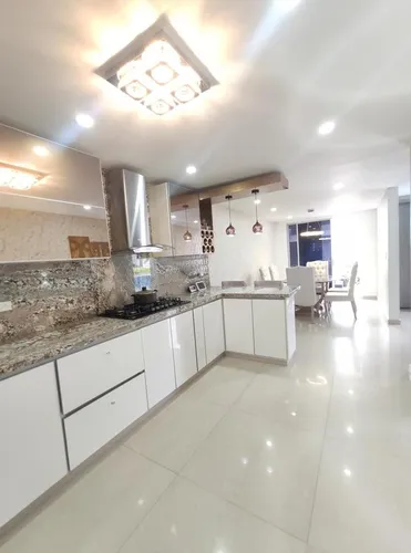 Casa En Venta En Palma Dorada. Cod V25761