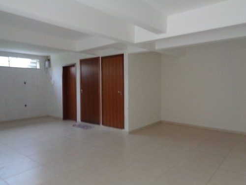 Imagem 13 de 14 de Sobrado Novo A Venda Com 03 Dorm.02 Suites Em Bairro Portão,