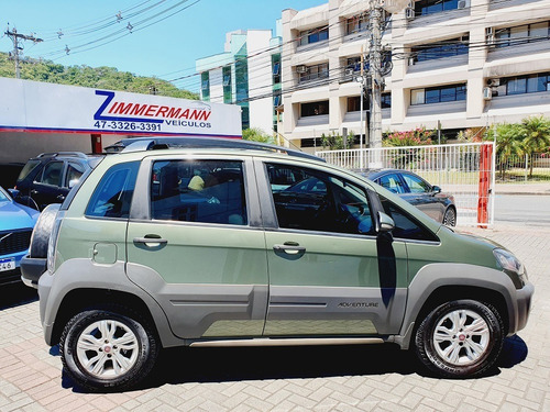 Imagem 11 de 12 de Fiat Idea Adventure Locker 1.8 Flex 2014