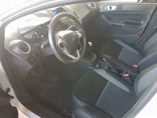Imagem 5 de 10 de Ford Fiesta Hatch 1.6 16v 4p Se Flex