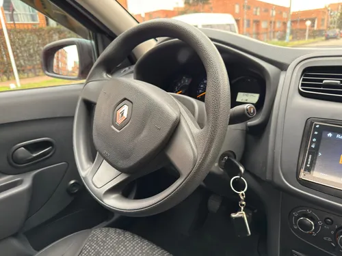 Renault Logan LIFE 1.6 MEC CON AIRE