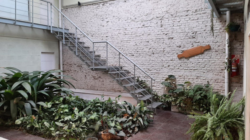 Ph Adaptado Para Uso Comercial, Apto Vivienda - Villa Urquiza- Venta