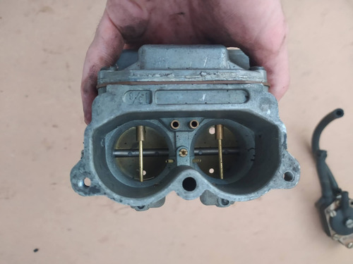 Imagen 5 de 9 de Carburadores Johnson 235hp